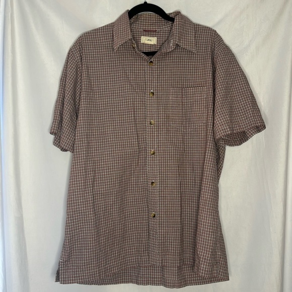 DOCKERS PLAID SHORT SLEEVE BUTTON DOWN (L) - Picture 1 of 8